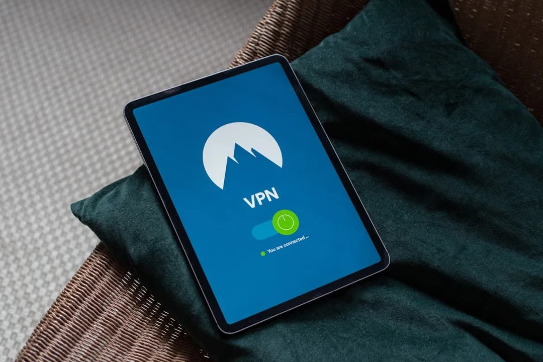 VPN: Не чарівна пігулка, а міцний парасолька. Розвінчуємо 4 міфи