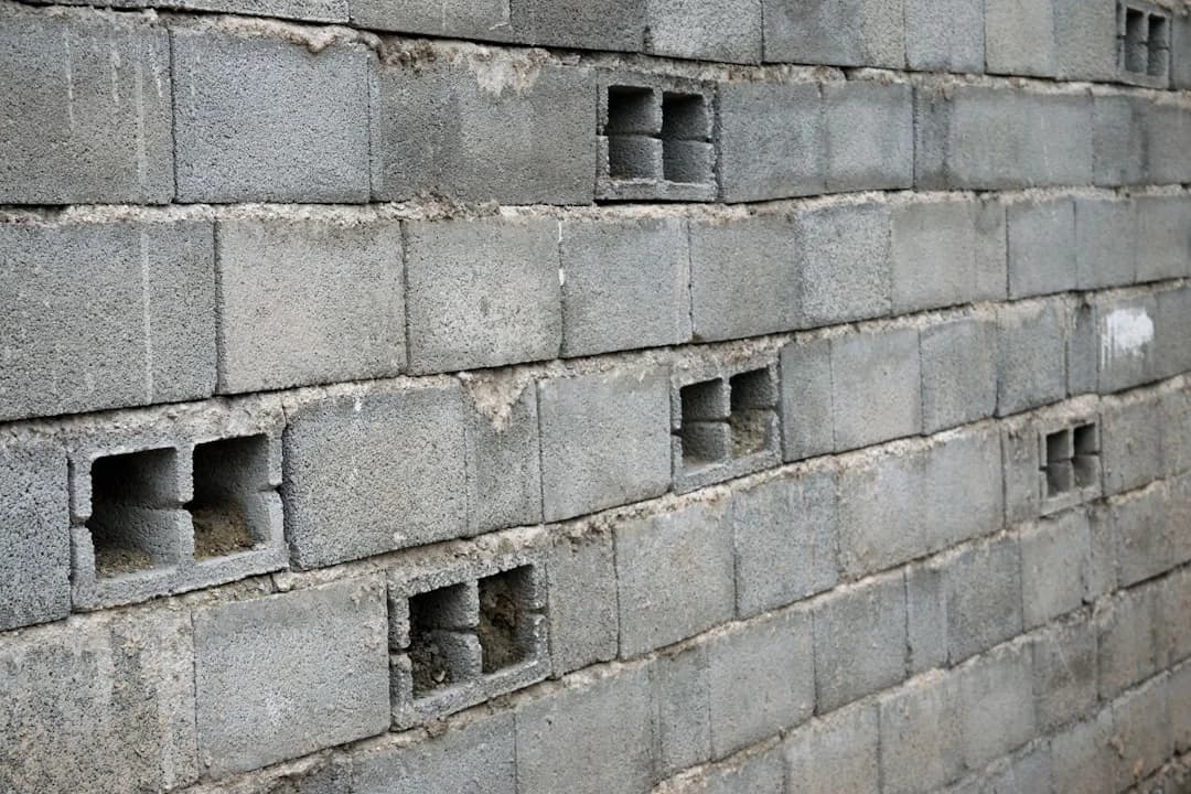 Оновлення стін: вибір матеріалів та технік для сучасного інтер'єру